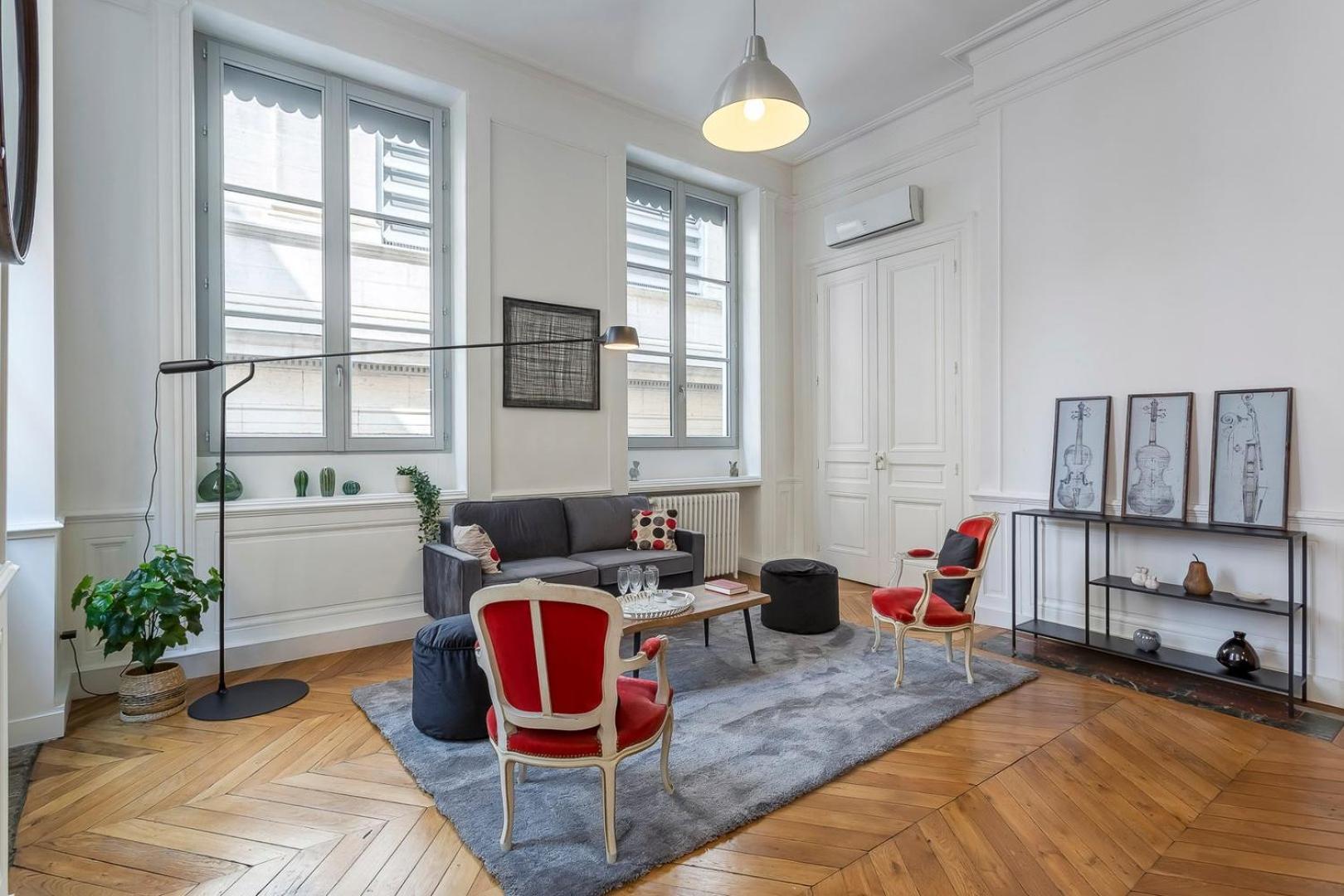 Charlie-Meublee Haut De Gamme-Duplex-260M2-Lyon 1 المظهر الخارجي الصورة