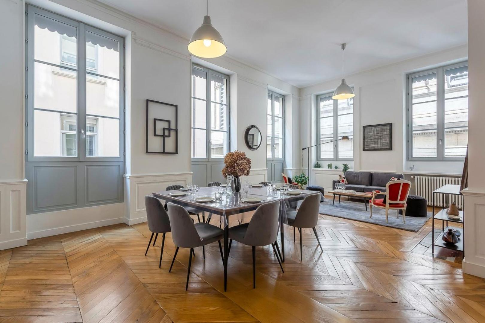 Charlie-Meublee Haut De Gamme-Duplex-260M2-Lyon 1 المظهر الخارجي الصورة