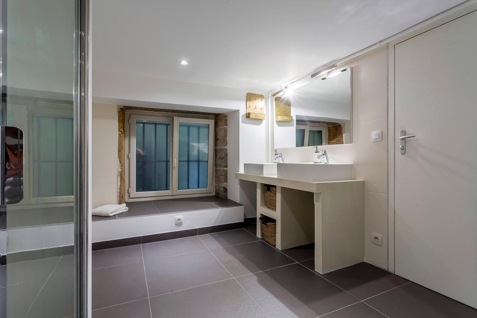Charlie-Meublee Haut De Gamme-Duplex-260M2-Lyon 1 المظهر الخارجي الصورة