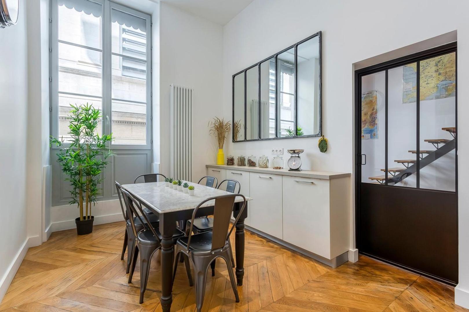Charlie-Meublee Haut De Gamme-Duplex-260M2-Lyon 1 المظهر الخارجي الصورة