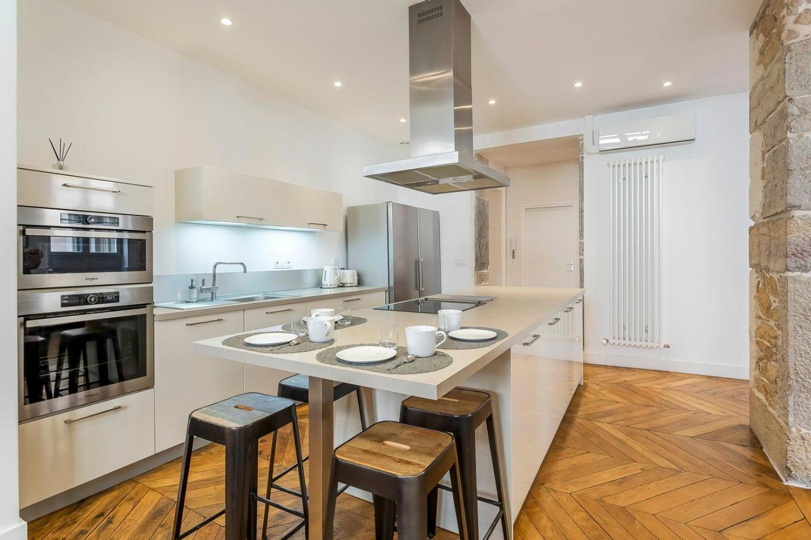 Charlie-Meublee Haut De Gamme-Duplex-260M2-Lyon 1 المظهر الخارجي الصورة